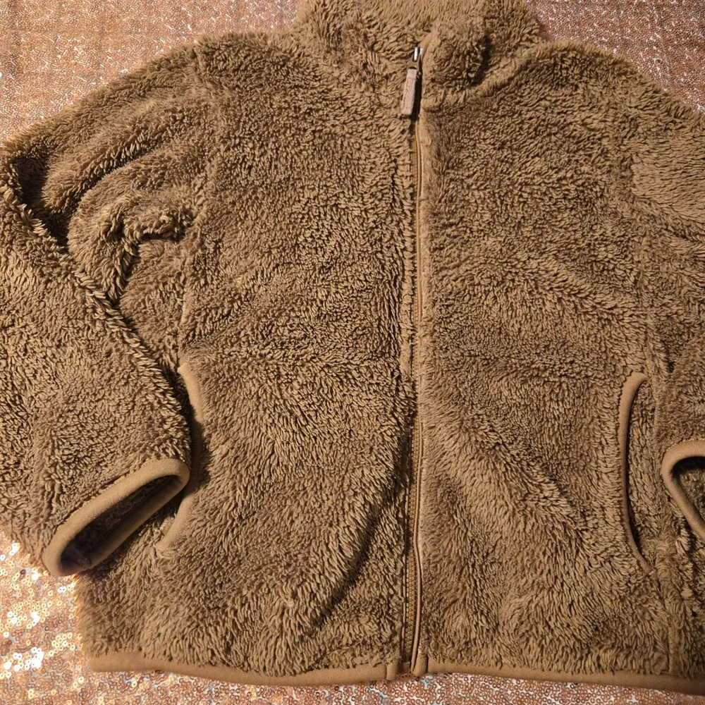 Uniqlo Kids Fuzzy Fleece Full Zip Jacket‎ Brown Comfy Casual Outerwear